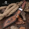 图 6 GT028 Red Big Dog Curved Knife Wooden Handle Leather Sheath