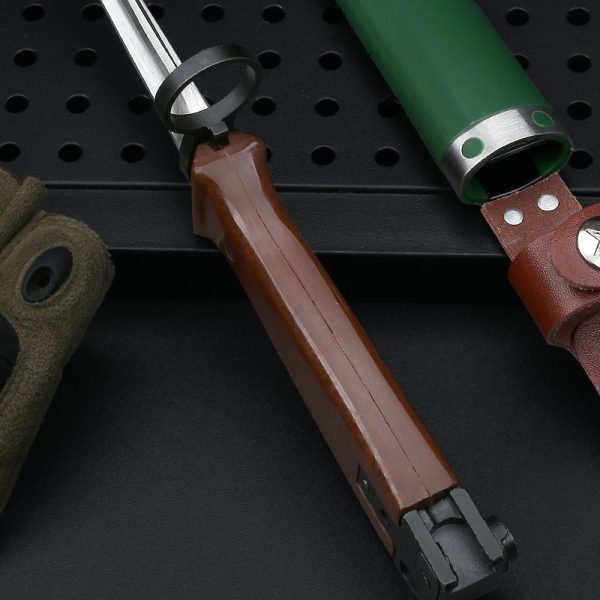 图 7 LS085 Bayi Bar Long Fixed Blade Knife carton Handle carton Scabbard