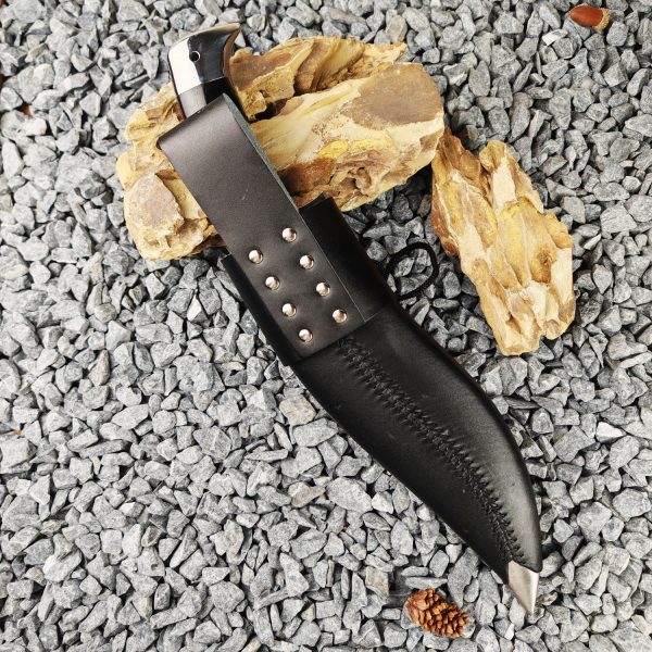 GT013 Nepalese dragon scales Curved Knife Wooden Handle K Scabbard