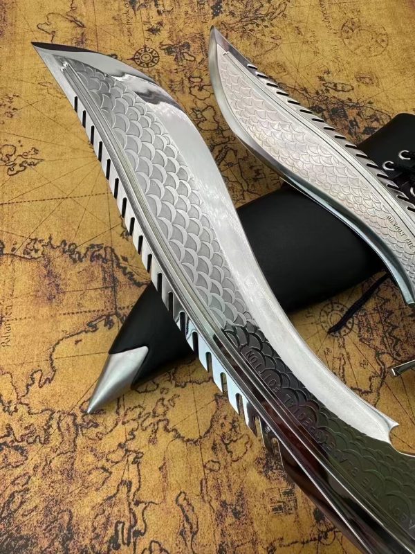 GT013 Nepalese dragon scales Curved Knife Wooden Handle K Scabbard