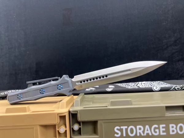 45d19f0dcaf19769 DE011 The corrupted infidels have a double-edged sword Double-edged Knife G10 Handle K Scabbard