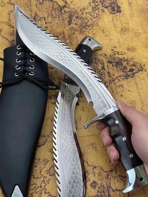 GT013 Nepalese dragon scales Curved Knife Wooden Handle K Scabbard