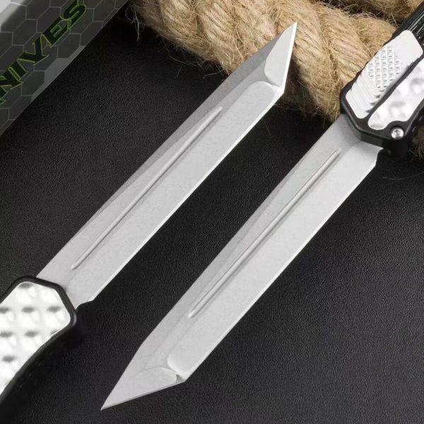 638d25bc95db8b47 ZC002 Pastor 2 Straight Out (White) OTF Knife aluminum alloy handle