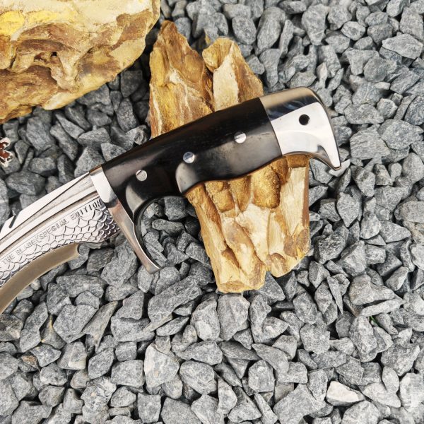 GT013 Nepalese dragon scales Curved Knife Wooden Handle K Scabbard