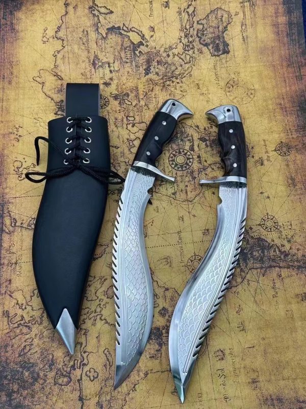 GT013 Nepalese dragon scales Curved Knife Wooden Handle K Scabbard