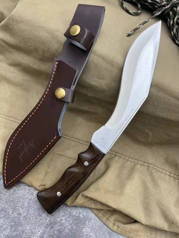 fbed902263a16f88 GT009 Nepal Supreme Curved Knife Wooden Handle Leather Sheath