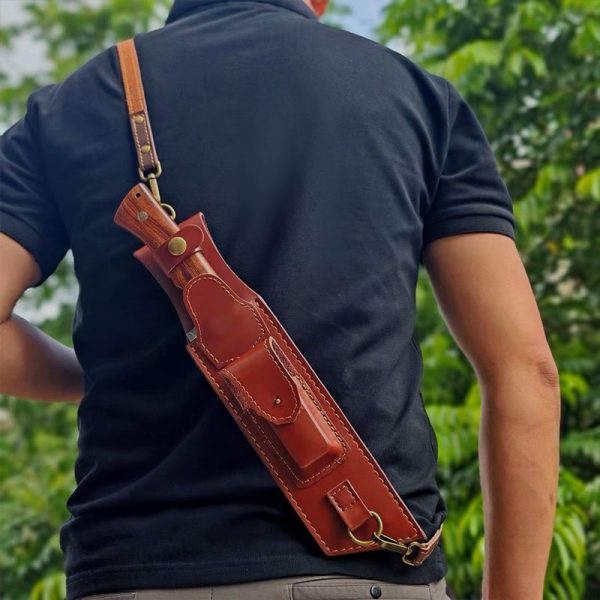 图 10 LS065 Mountain Breaker/Climbers (Leather Cover) Long Fixed Blade Knife Wooden Handle Leather Sheath