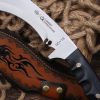 图 5 GT021 Black Big Dog Curved Knife Wooden Handle Leather Sheath