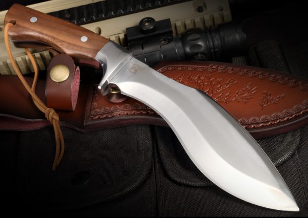 GT023 Snow Leopard Curved Knife Wooden Handle Leather Sheath